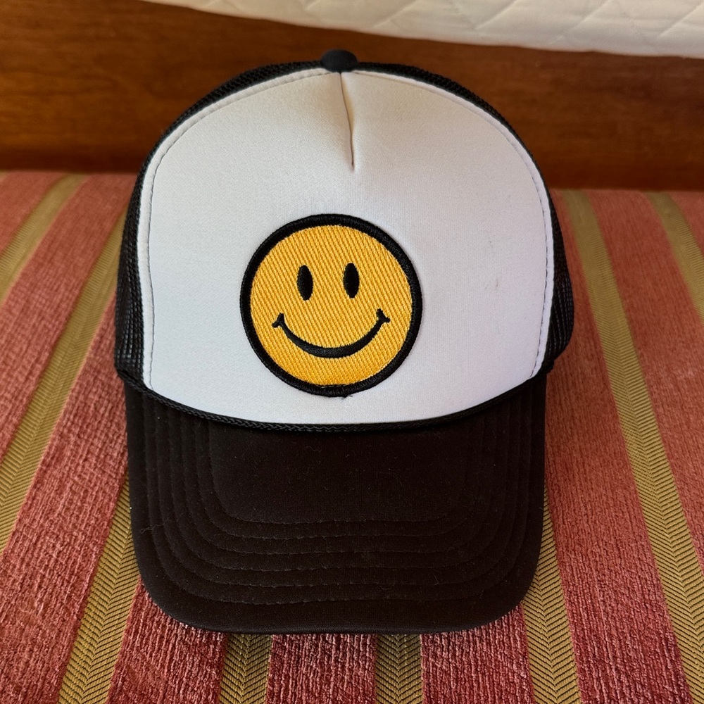 Smiley Face Trucker Hat - Black and White